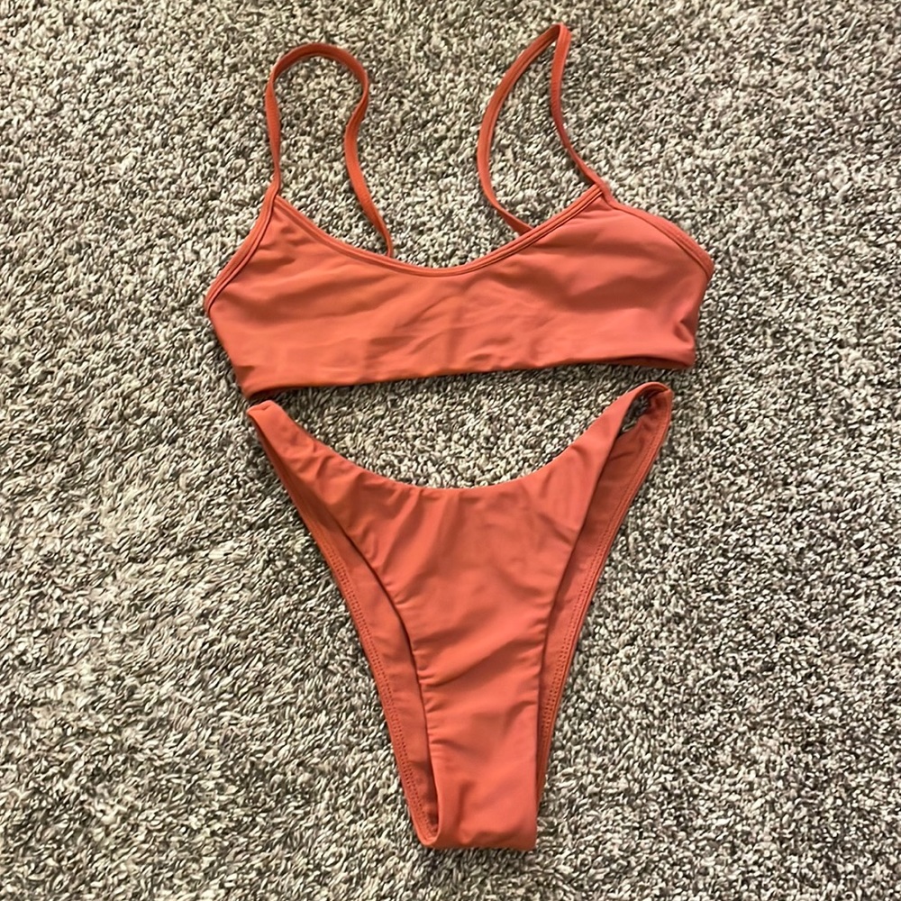 Benoa Swim Miki Top and Chuns bottom in color Aussie
